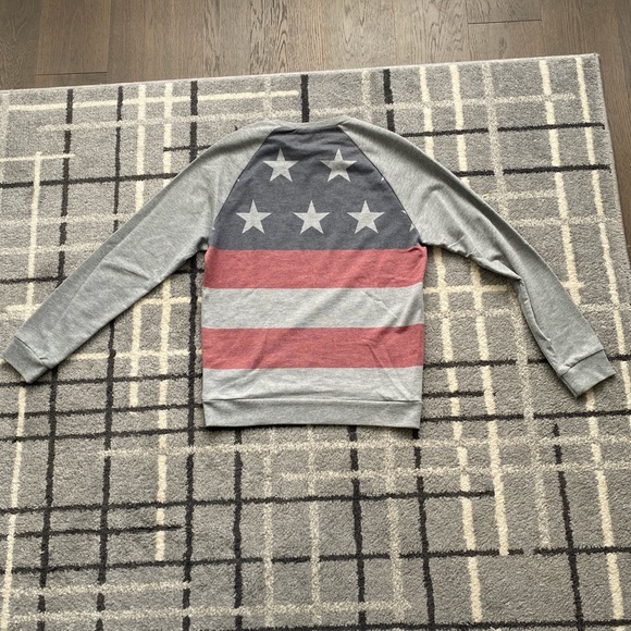 Topman Size Small US Crewneck Shirt - Picture 2 of 2